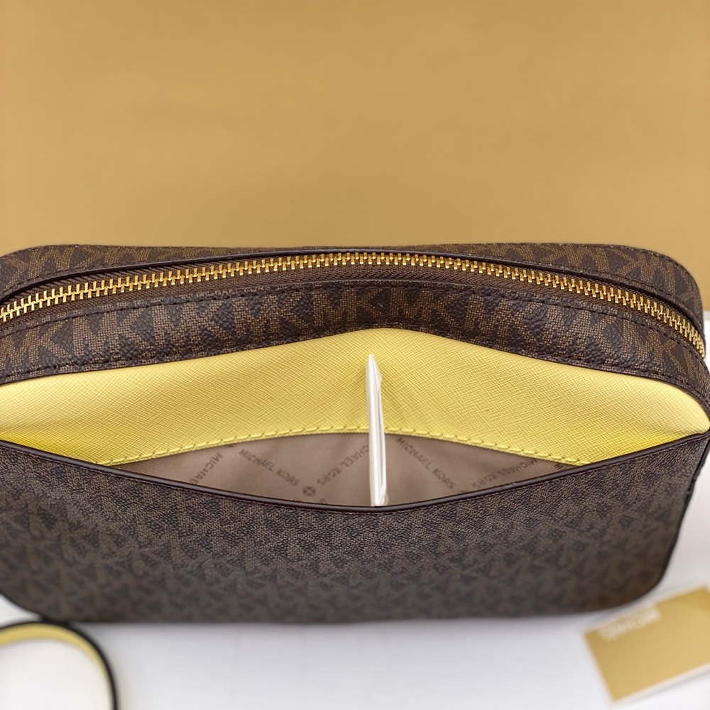 Michael Kors JSI EW Zip Chain Crossbody Buttercup - Picture 4 of 10